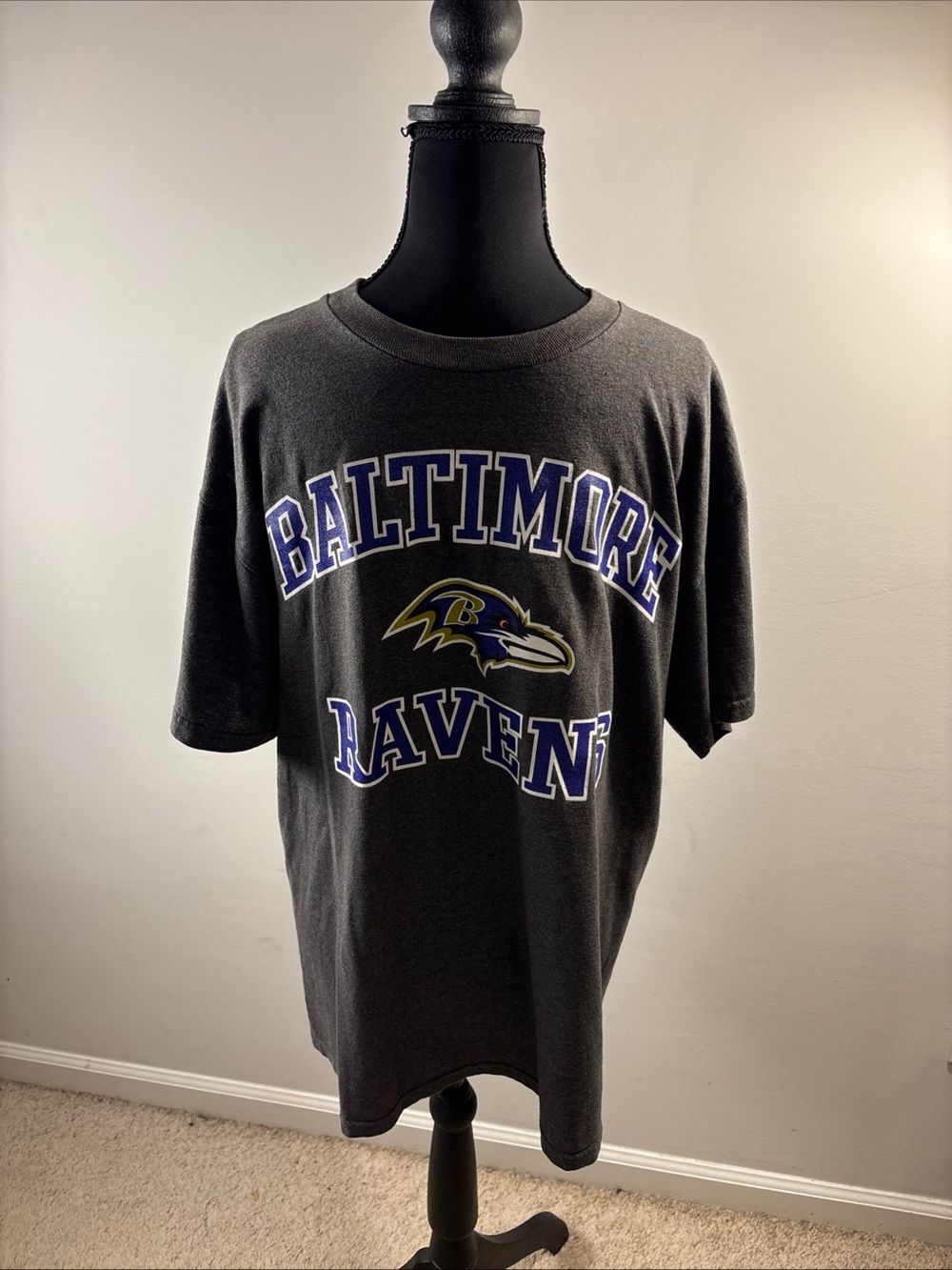 Majestic Baltimore Ravens Short Sleeve Tee - Charcoal, Blue, Gold. /444